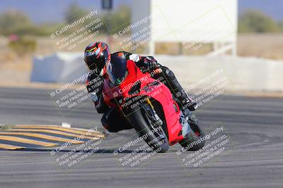 media/Dec-15-2023-Apex Assassins (Fri) [[91f19fb1c7]]/Trackday 2/Session 4 (Turn 16)/